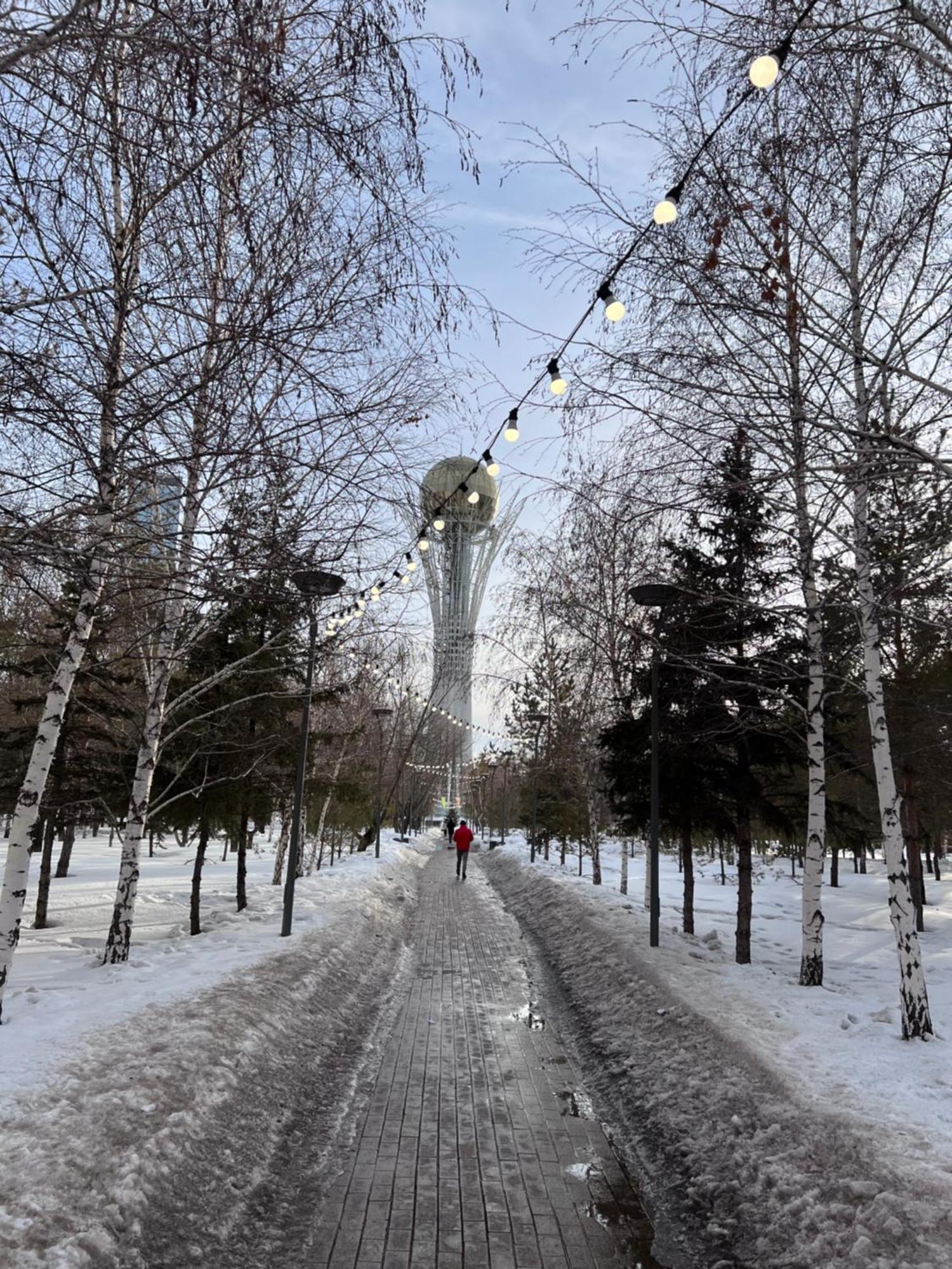 Уютная 1-комнатная квартира возле Байтерека Астана Екстер'єр фото